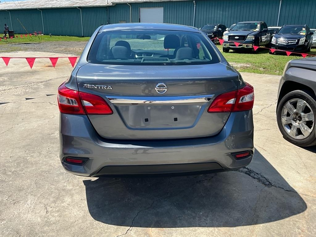 Nissan Sentra  2018