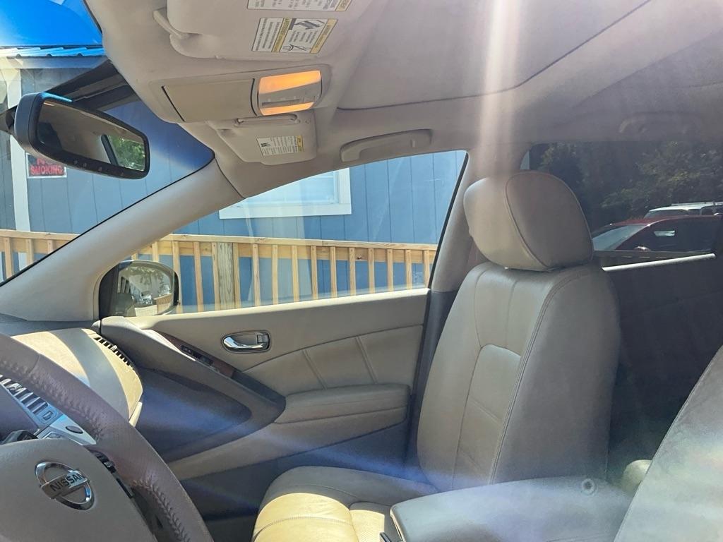 Nissan Murano  2011