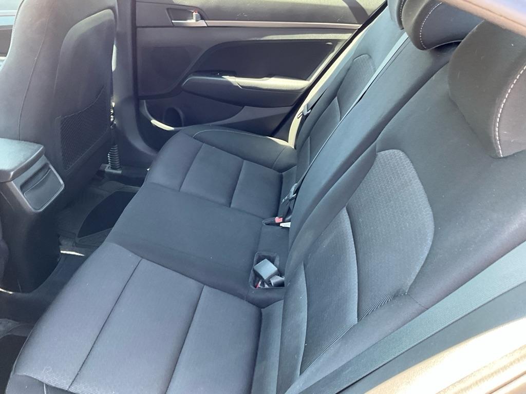 Hyundai Elantra  2018