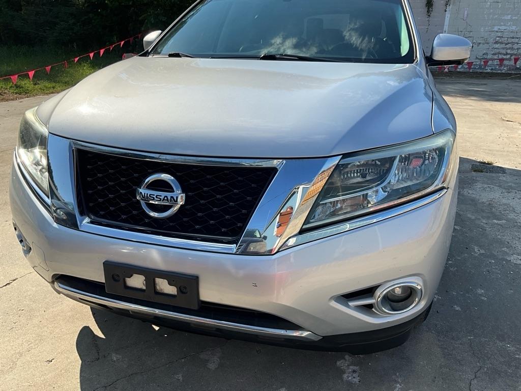 Nissan Pathfinder  2013