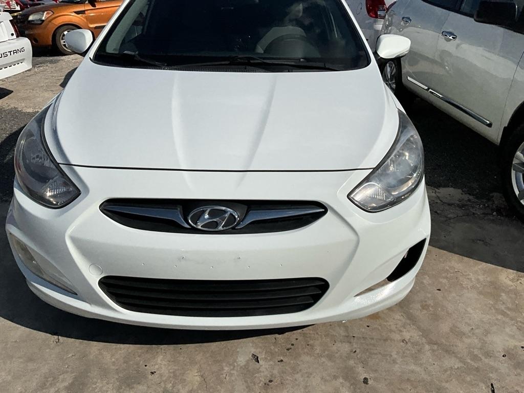 Hyundai Accent  2013