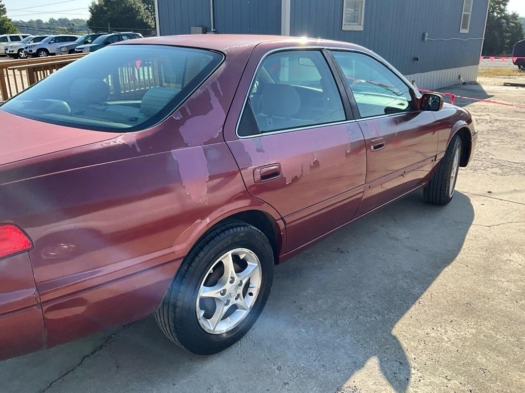 Toyota Camry  2001