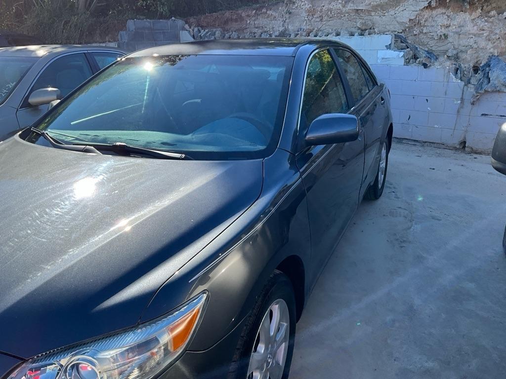 Toyota Camry  2011