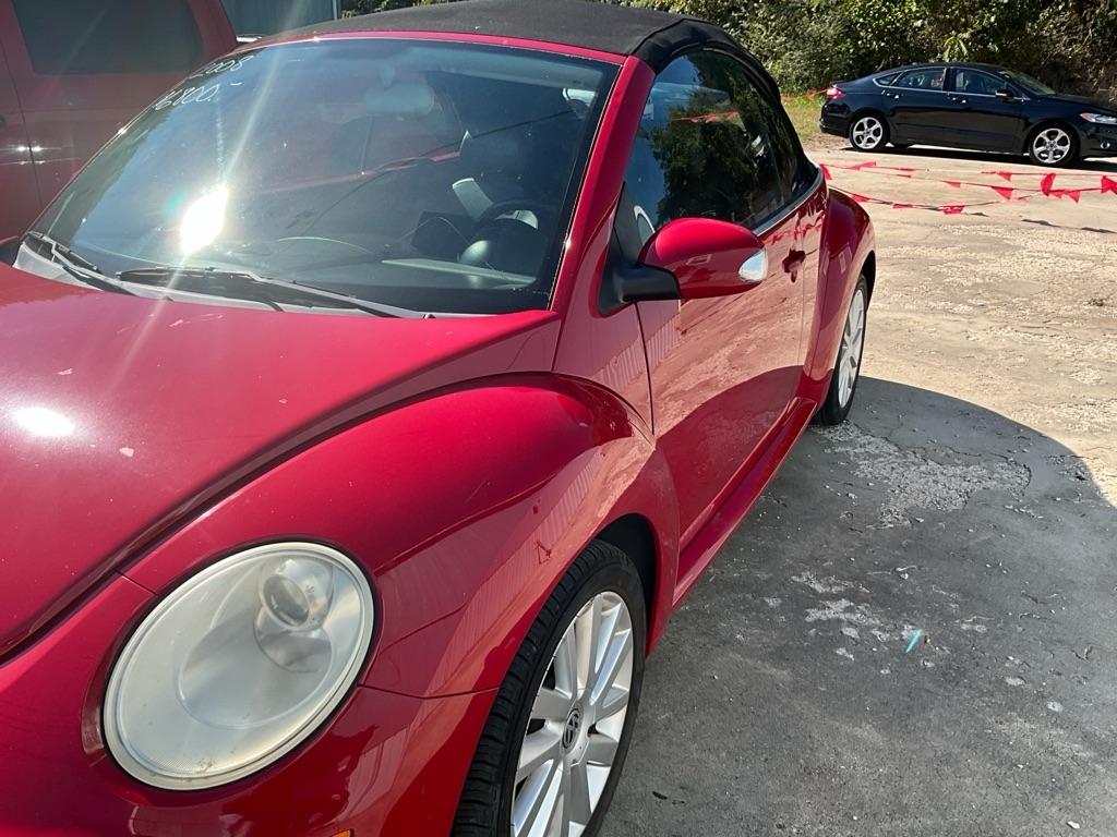 Volkswagen New Beetle  2008