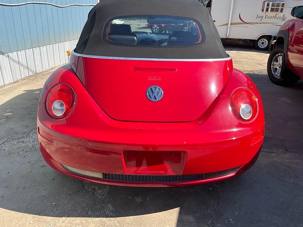 Volkswagen New Beetle  2008