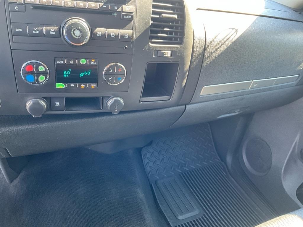 Chevrolet Silverado 1500  2011