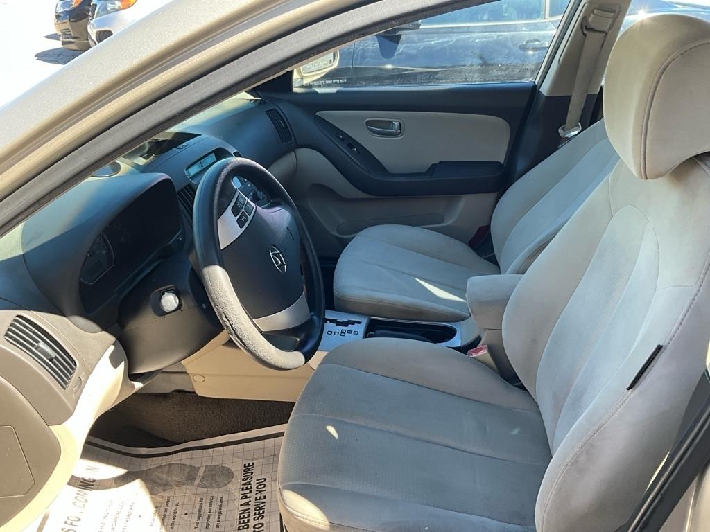 Hyundai Elantra  2008