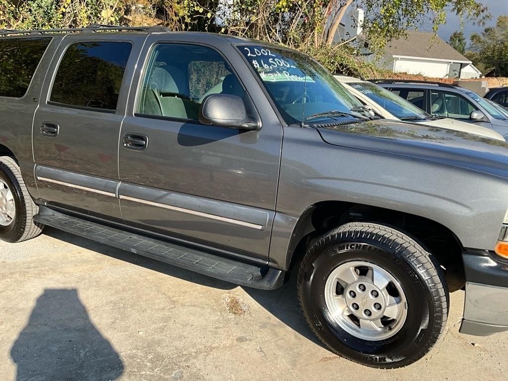 Chevrolet Suburban  2002