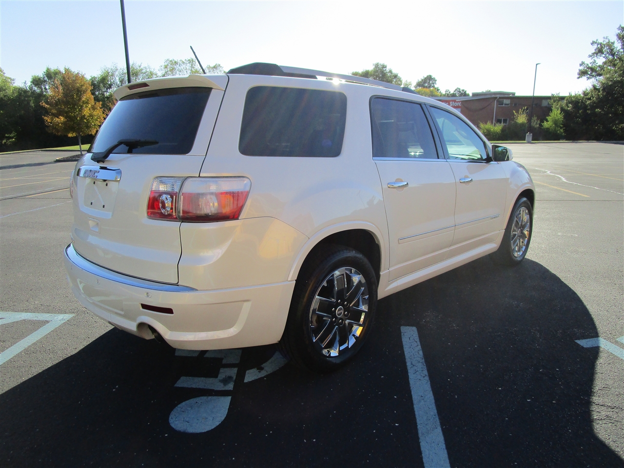 2012 Gmc Acadia Denali photo 3