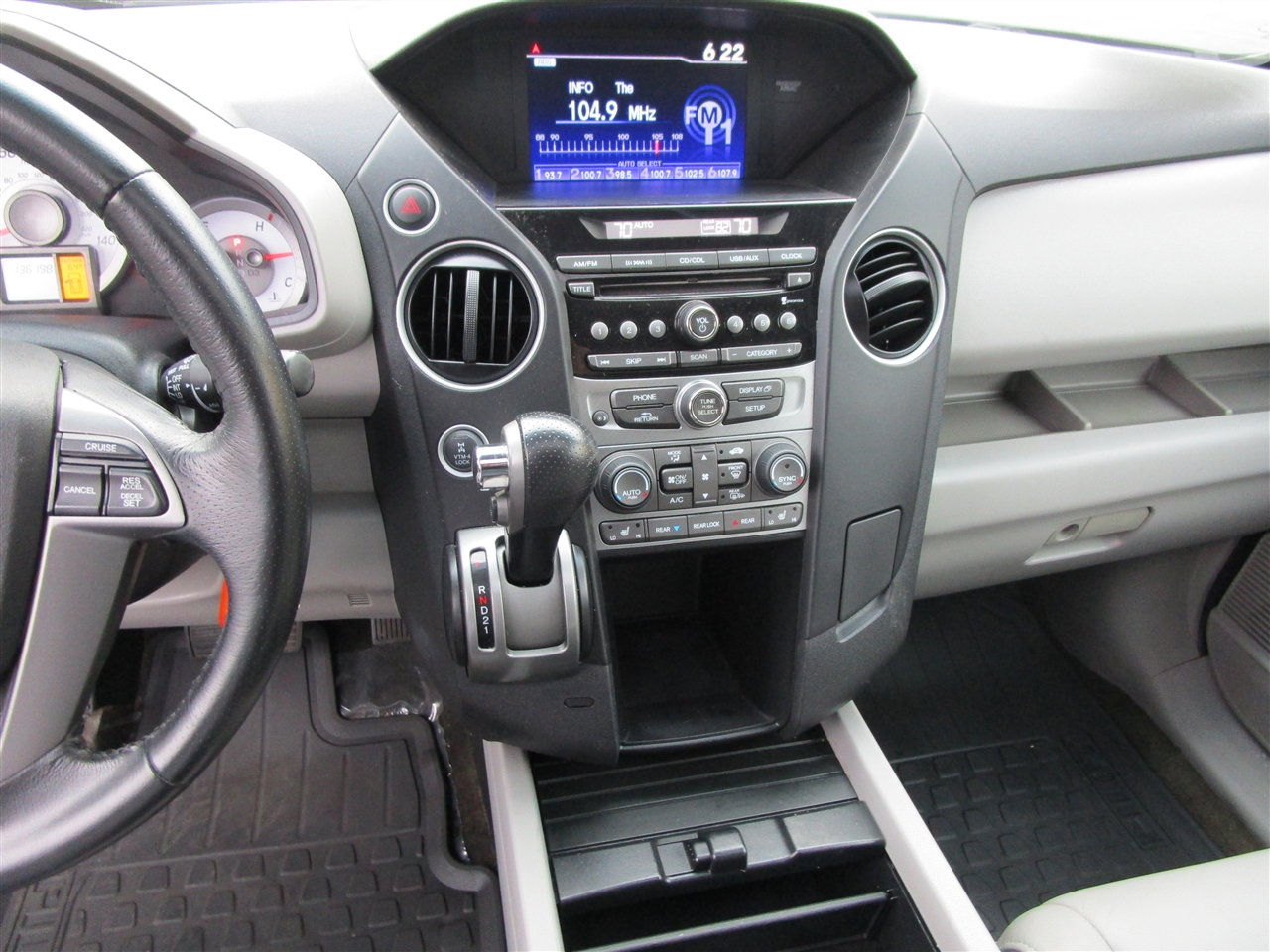 Honda Pilot EX-L 4WD 5-Spd AT 2014 Honda Pilot EX-L 4WD 5-Spd AT 2014