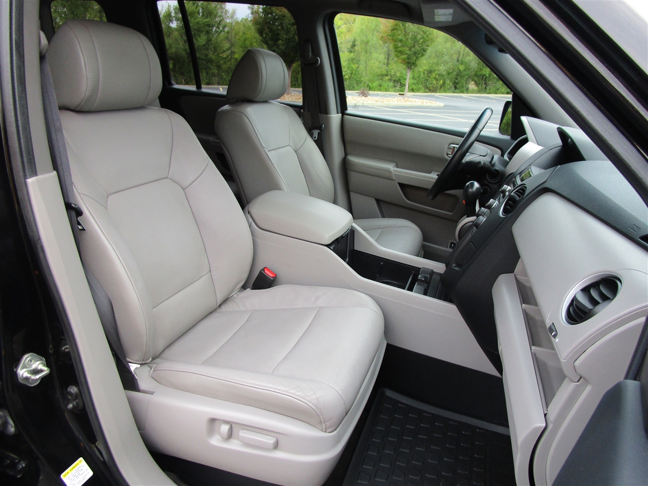 Honda Pilot EX-L 4WD 5-Spd AT 2014 Honda Pilot EX-L 4WD 5-Spd AT 2014