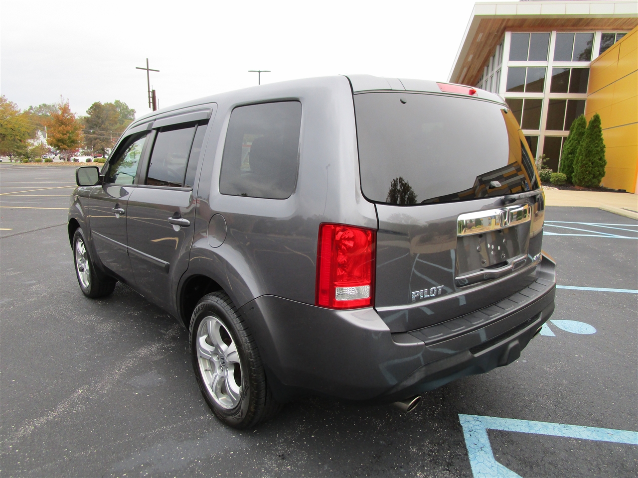 Honda Pilot EX-L 4WD 5-Spd AT 2014 Honda Pilot EX-L 4WD 5-Spd AT 2014