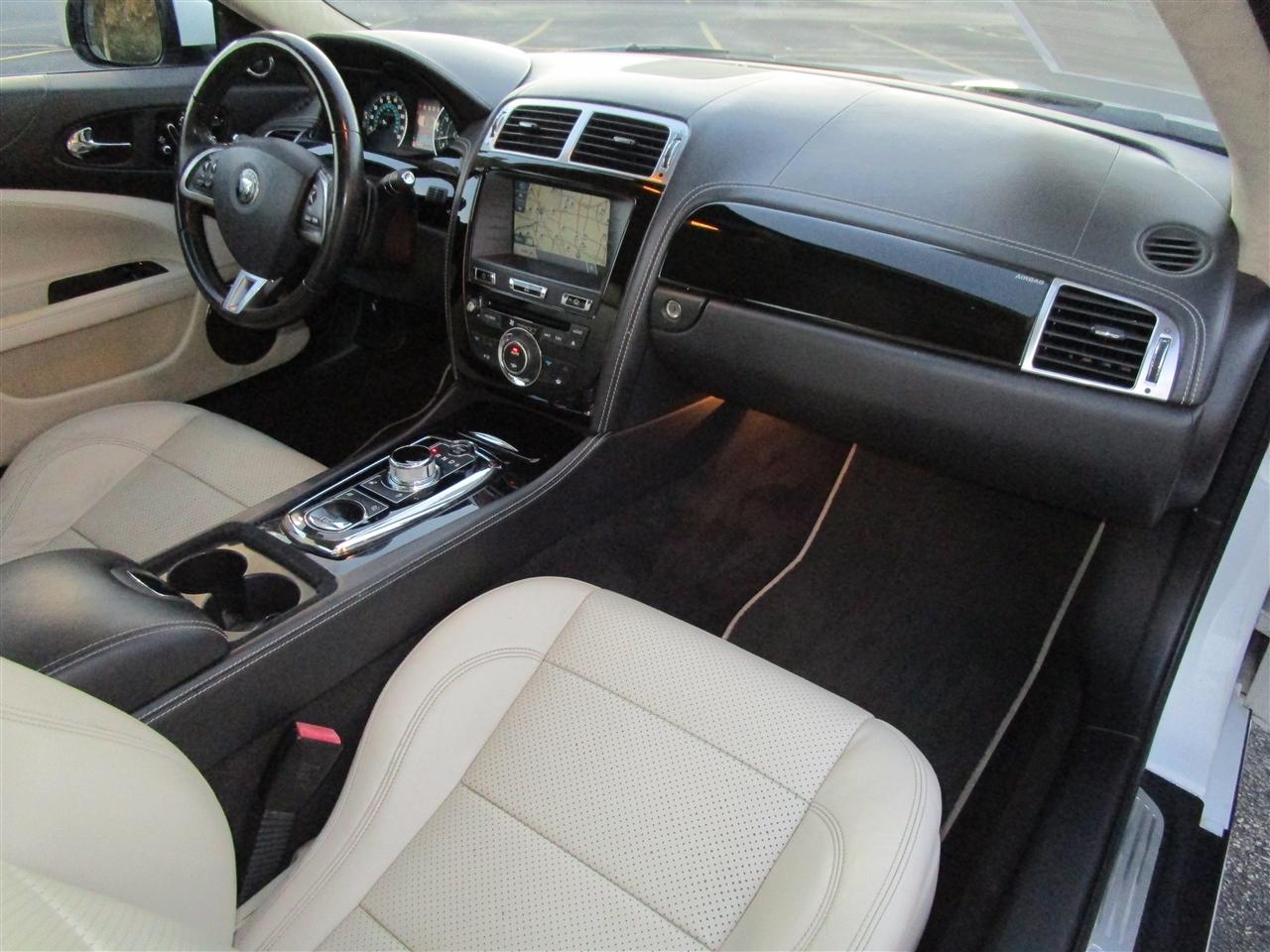 Jaguar XK-Series XK Portfolio Convertible 2014