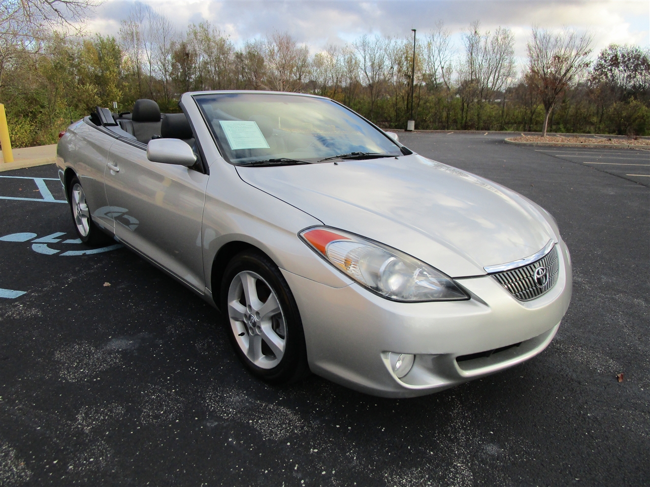 2006 Toyota Camry Solara SE photo 3