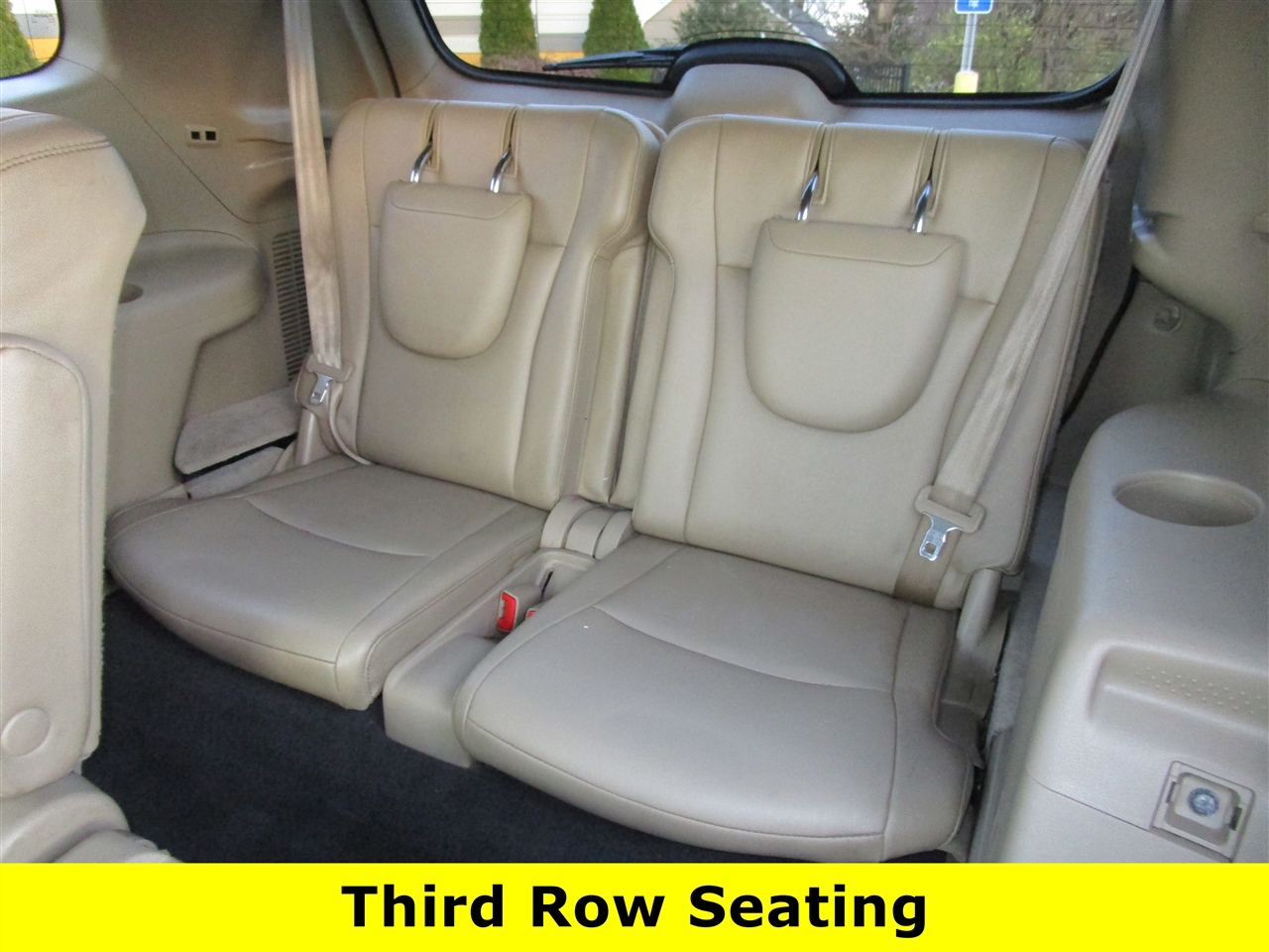 Toyota Highlander Base 2WD V6 2013