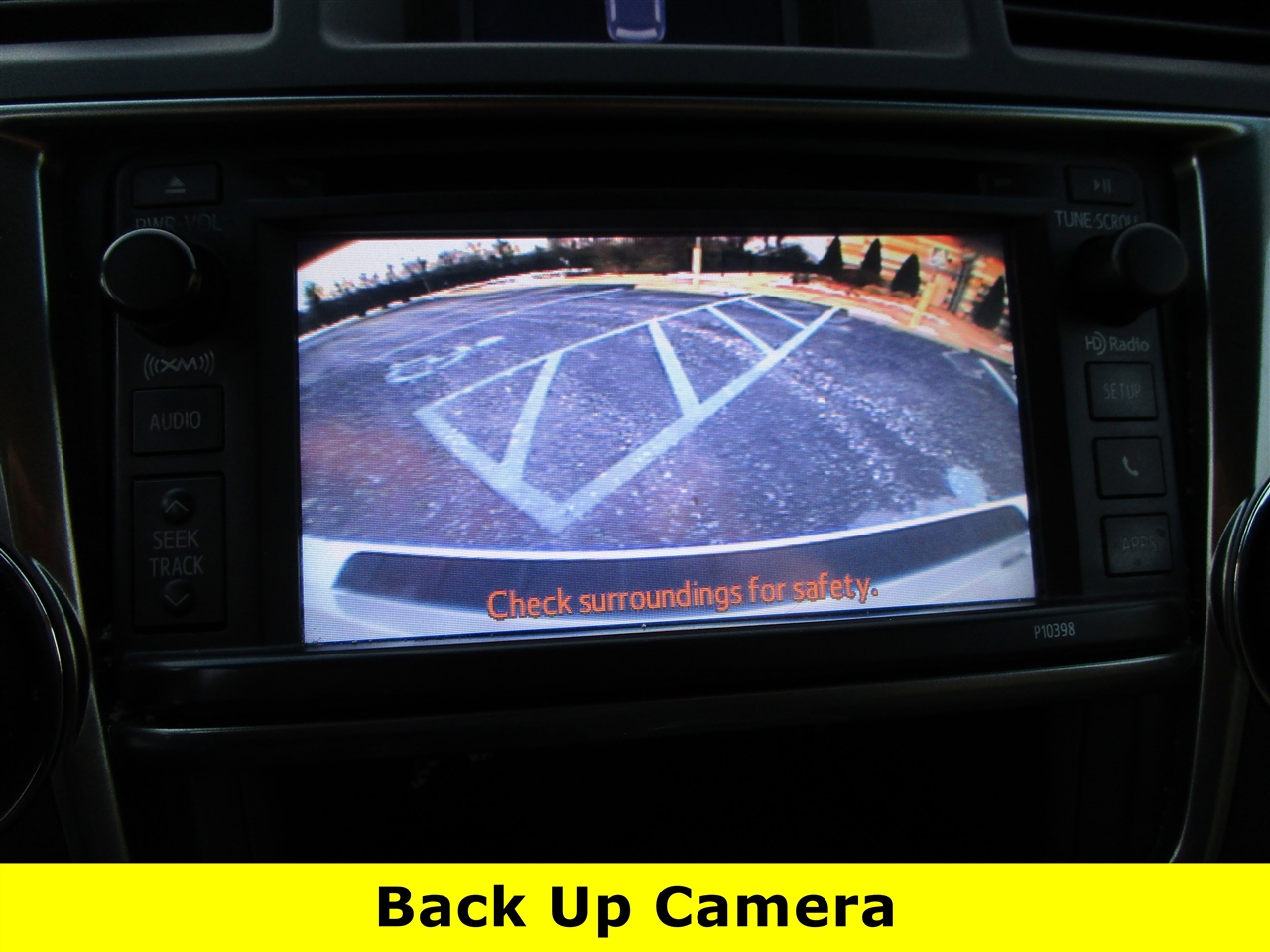 Toyota Highlander Base 2WD V6 2013