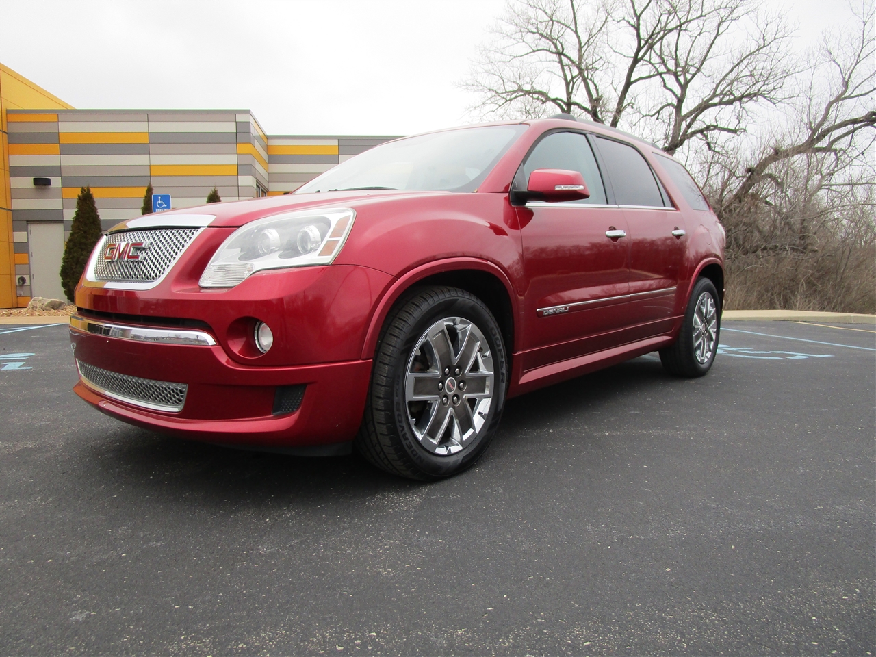 GMC Acadia Denali FWD 2012