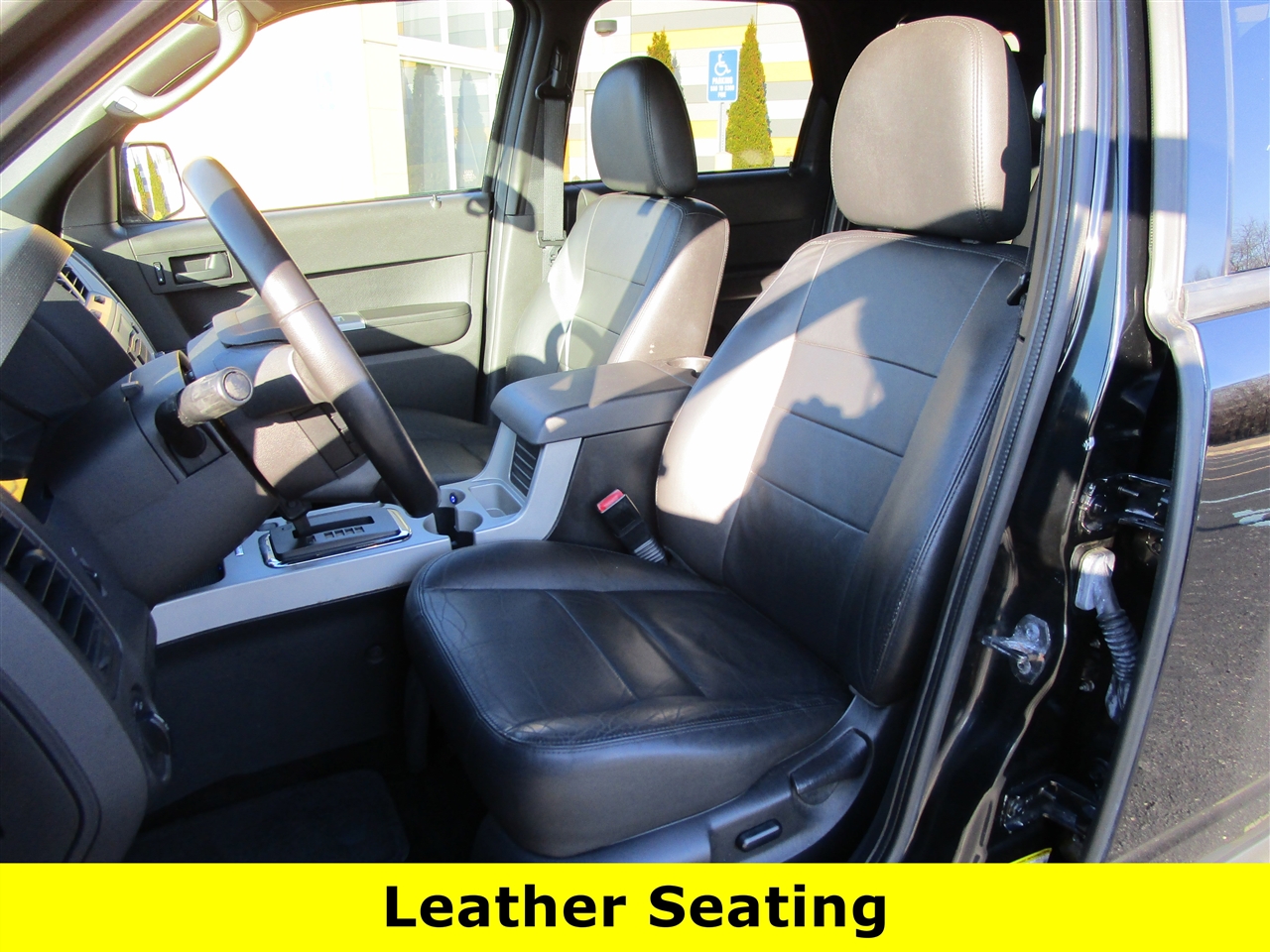 Ford Escape XLT 4WD 2012