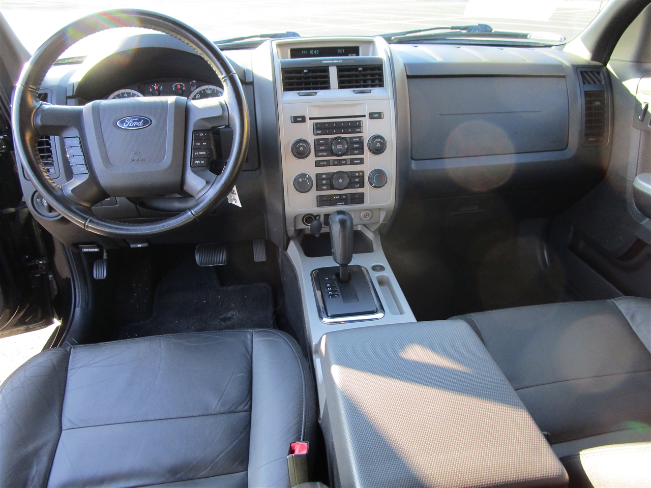 Ford Escape XLT 4WD 2012