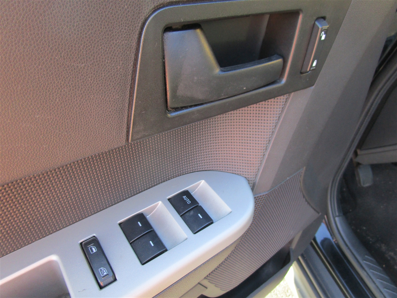 Ford Escape XLT 4WD 2012