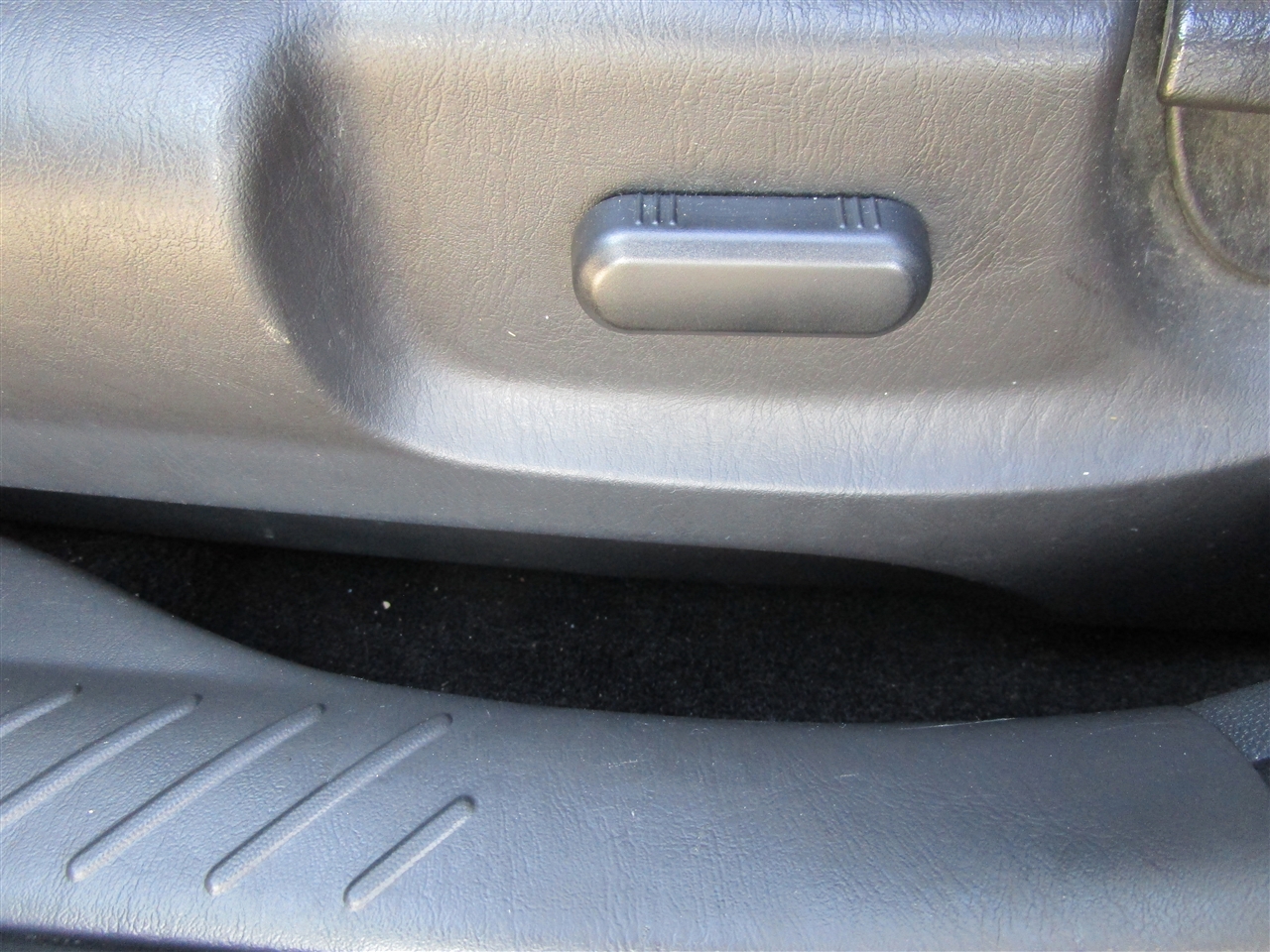 Ford Escape XLT 4WD 2012