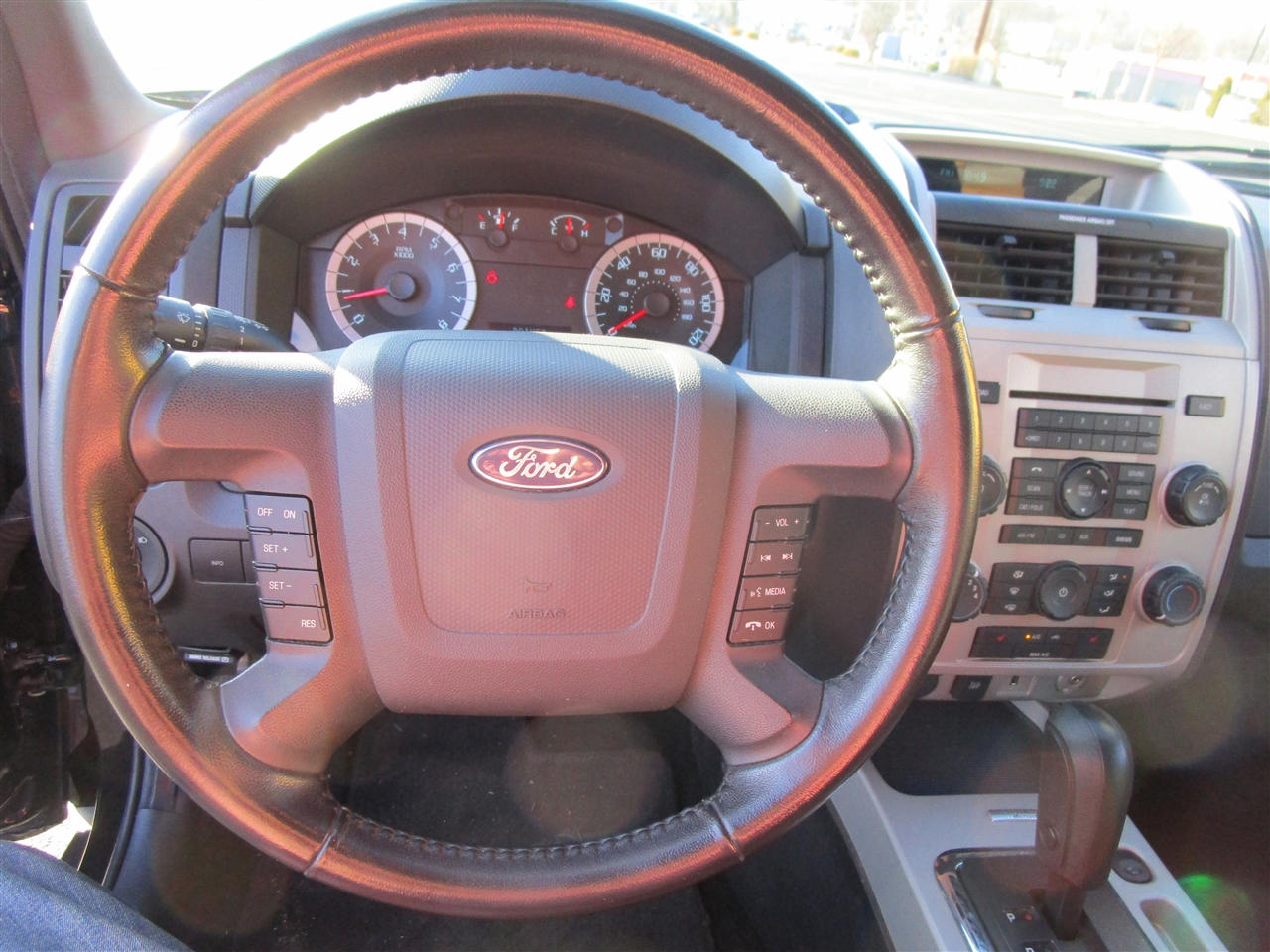 Ford Escape XLT 4WD 2012