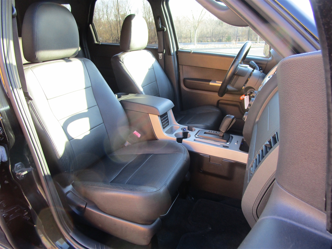 Ford Escape XLT 4WD 2012