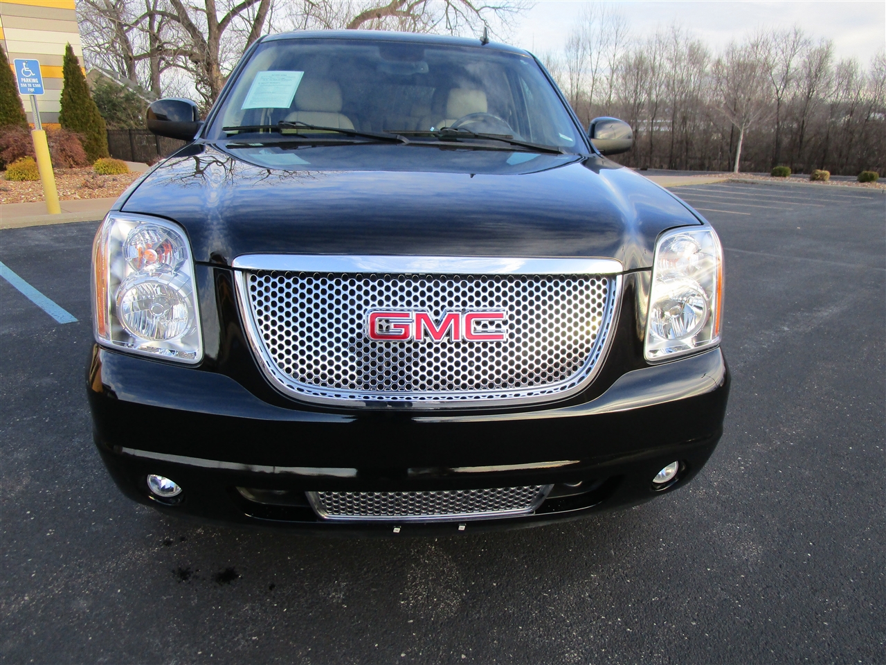 GMC Yukon Denali 4WD 2014