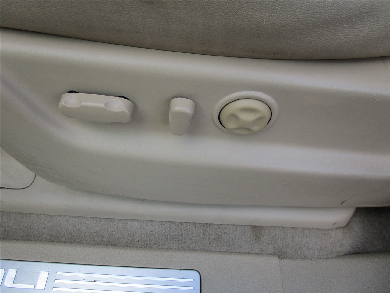 GMC Yukon Denali 4WD 2014