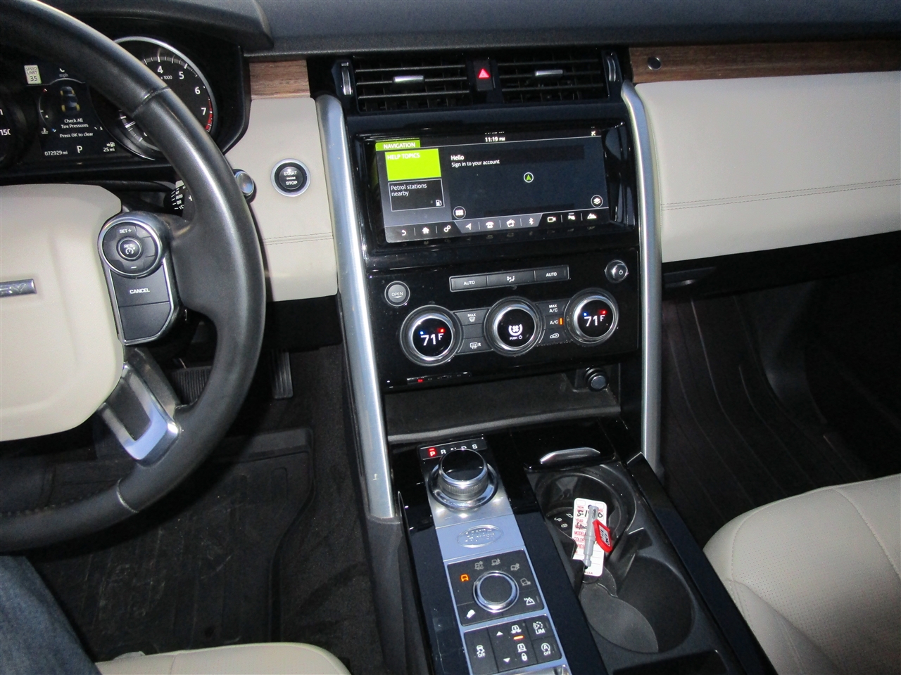 Land Rover Discovery HSE 2017