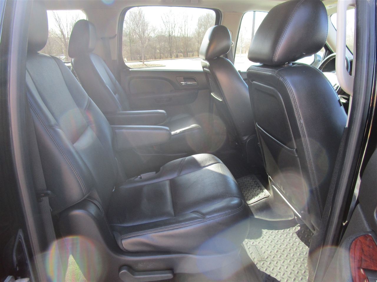 Chevrolet Suburban LTZ 1500 4WD 2013