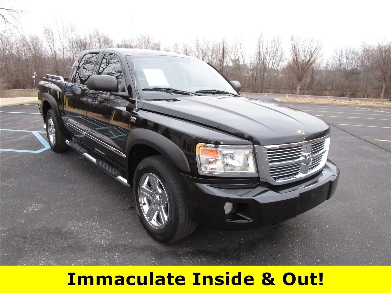 RAM Dakota Laramie Crew Cab 4WD 2011