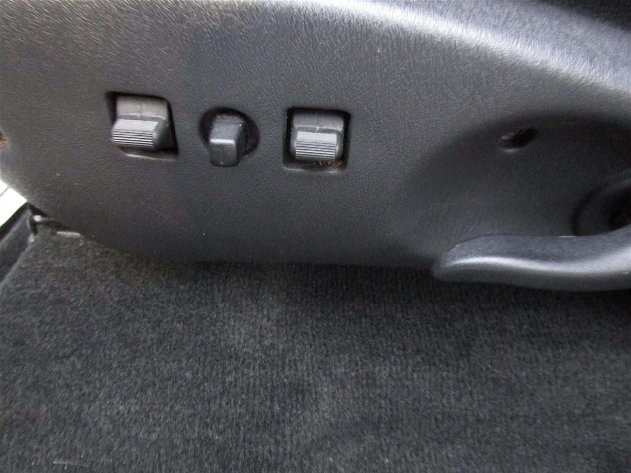 RAM Dakota Laramie Crew Cab 4WD 2011