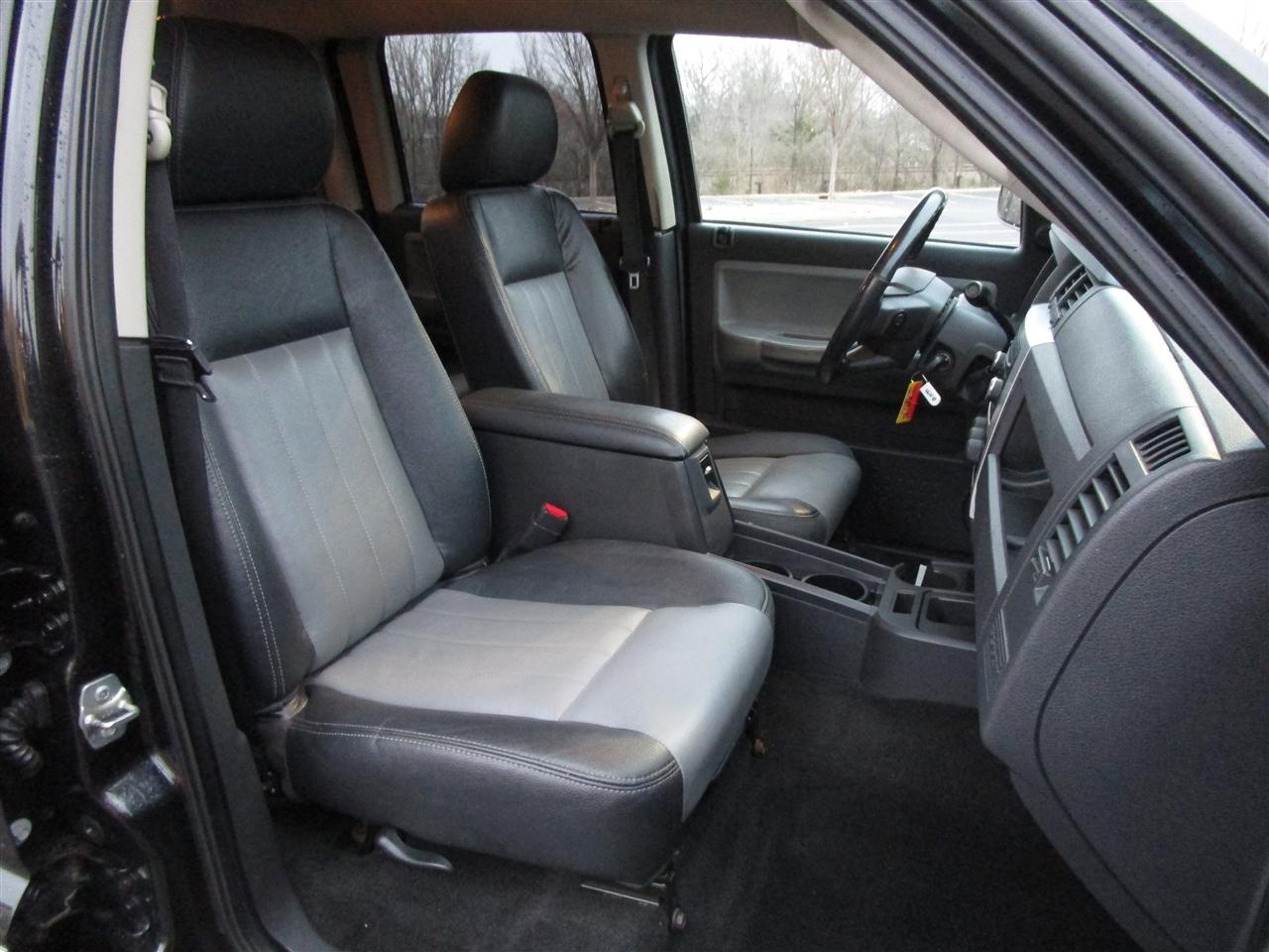 RAM Dakota Laramie Crew Cab 4WD 2011