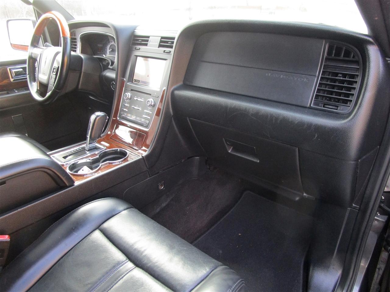 Lincoln Navigator L Select 2WD 2017