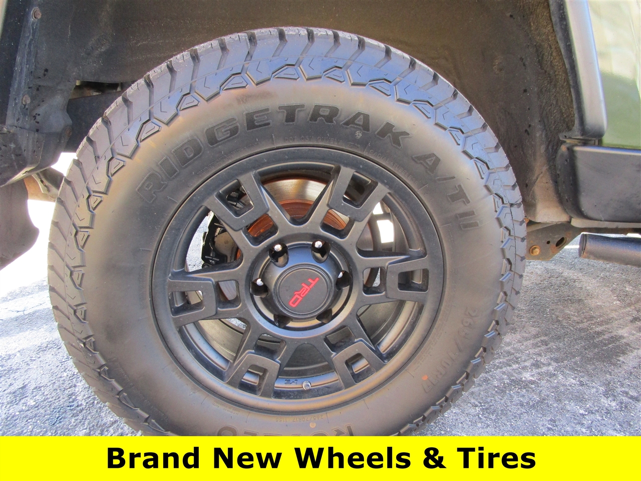 Toyota FJ Cruiser 4WD MT 2011