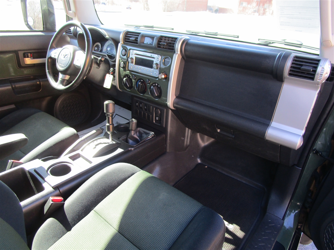 Toyota FJ Cruiser 4WD MT 2011