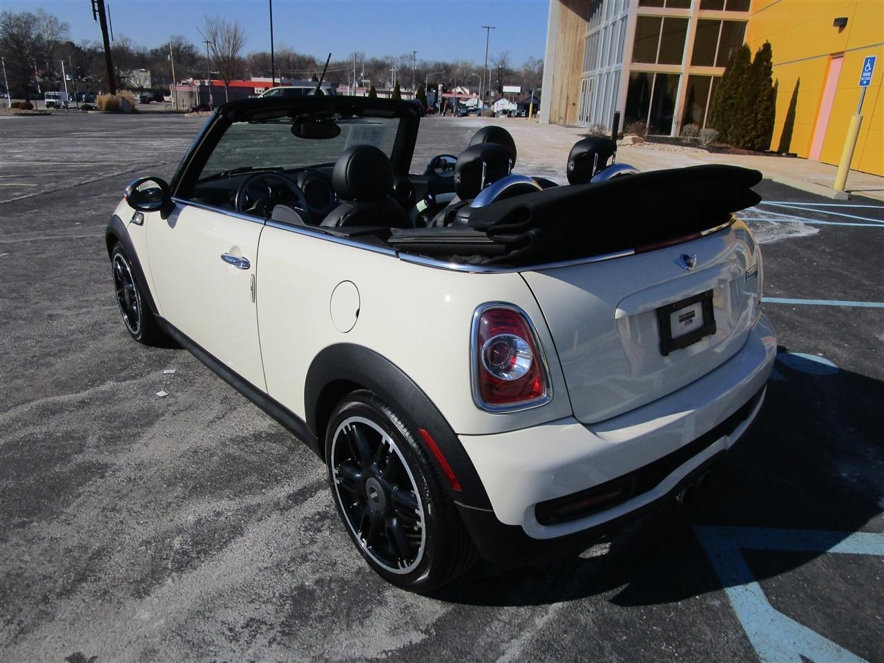 MINI Cooper S Convertible 2015