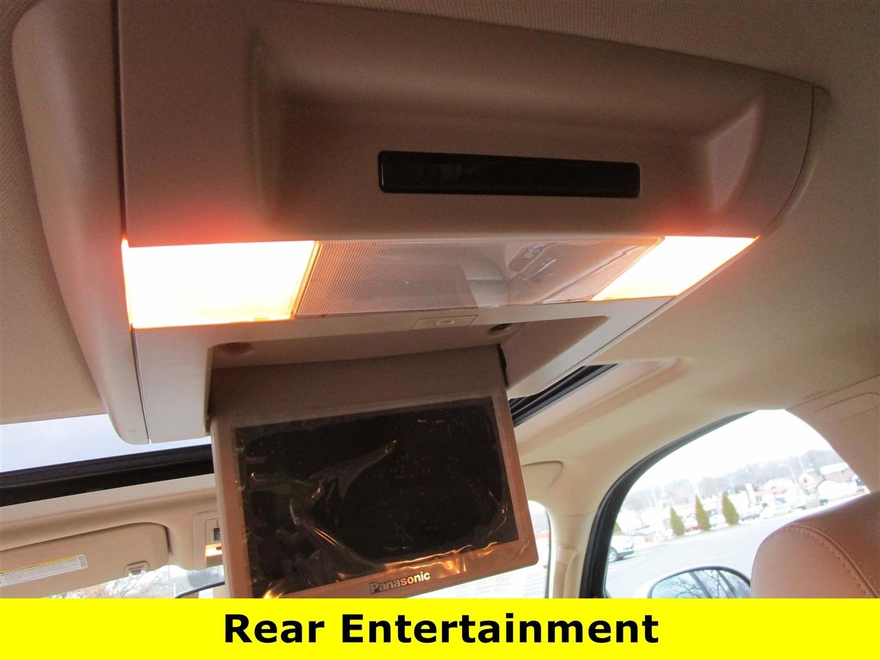 Chevrolet Tahoe LTZ 4WD 2011