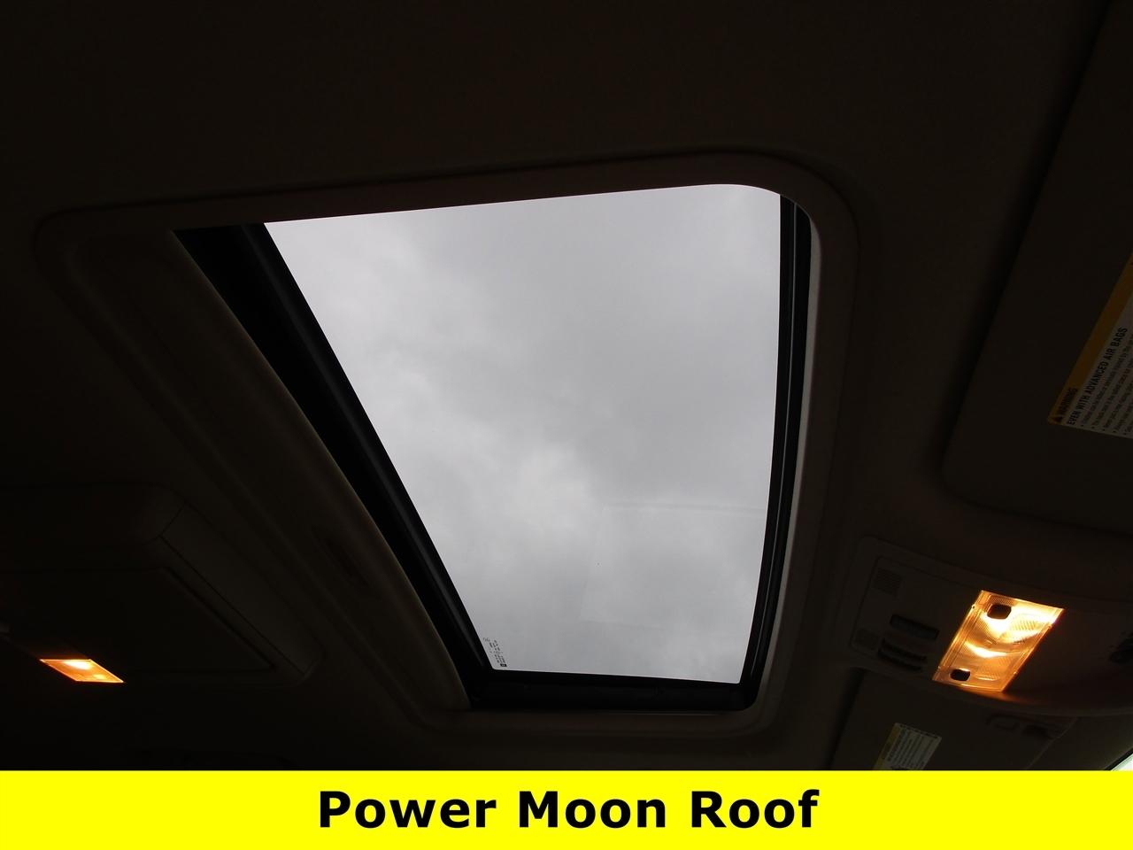 Chevrolet Tahoe LTZ 4WD 2011