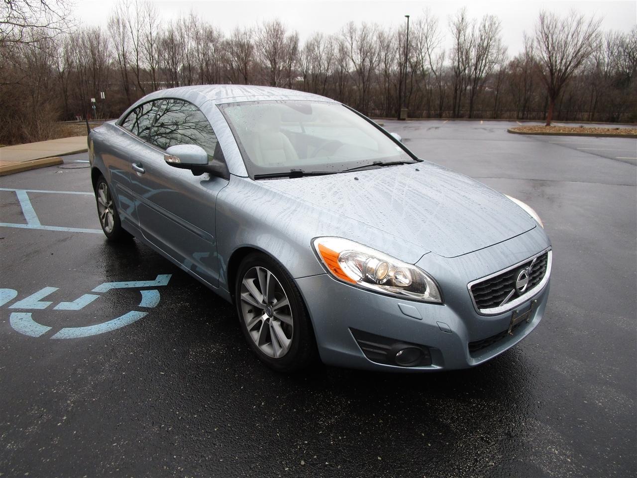 Volvo C70 T5 2011