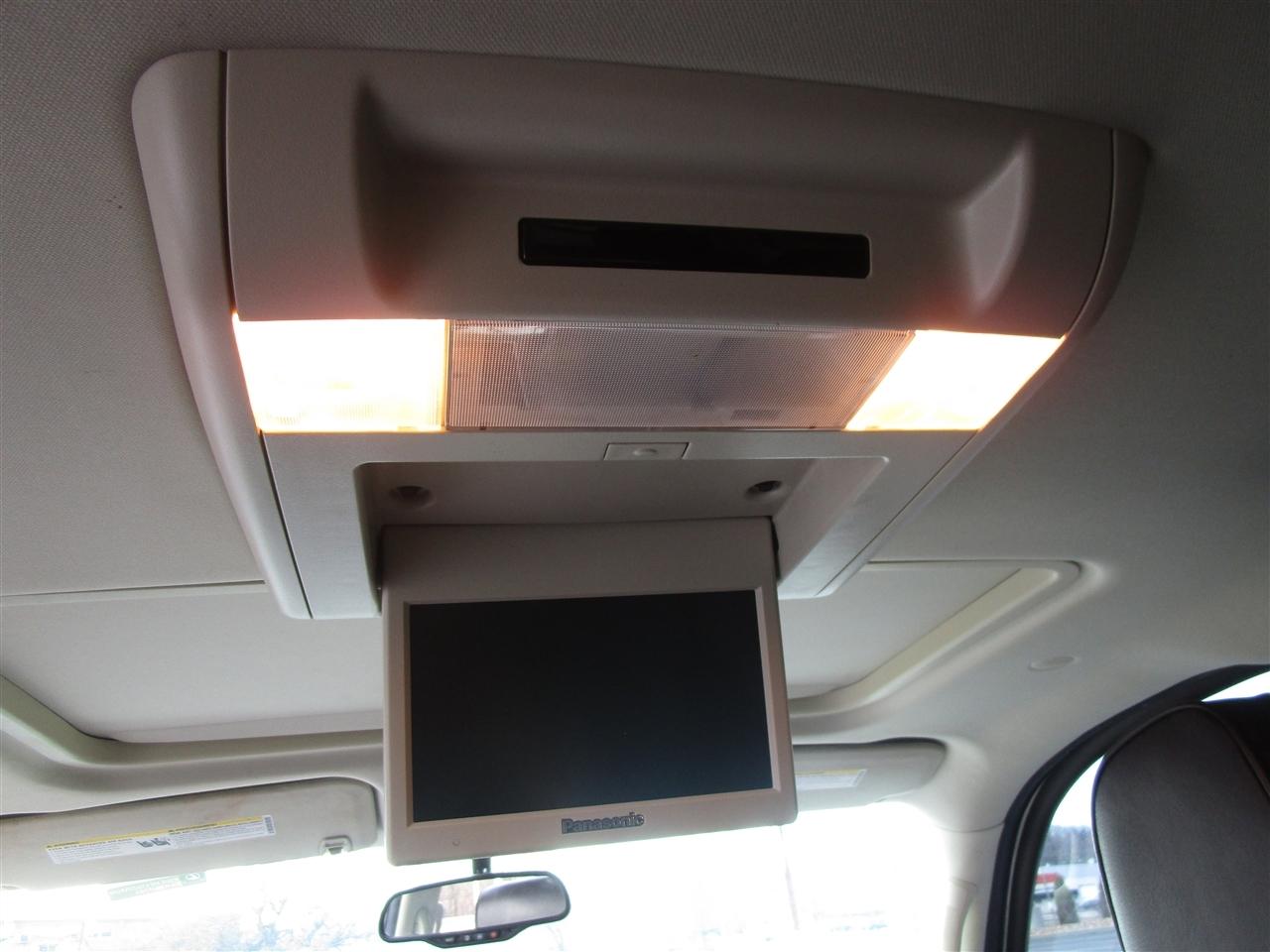 Cadillac Escalade ESV AWD Platinum 2014