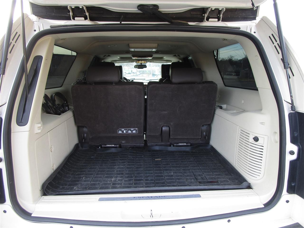 Cadillac Escalade ESV AWD Platinum 2014