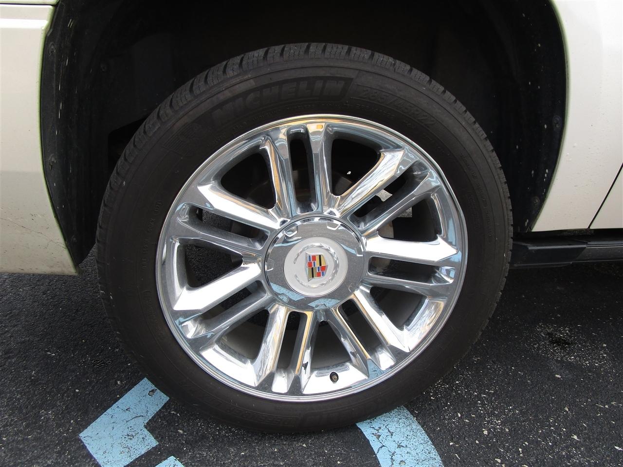 Cadillac Escalade ESV AWD Platinum 2014