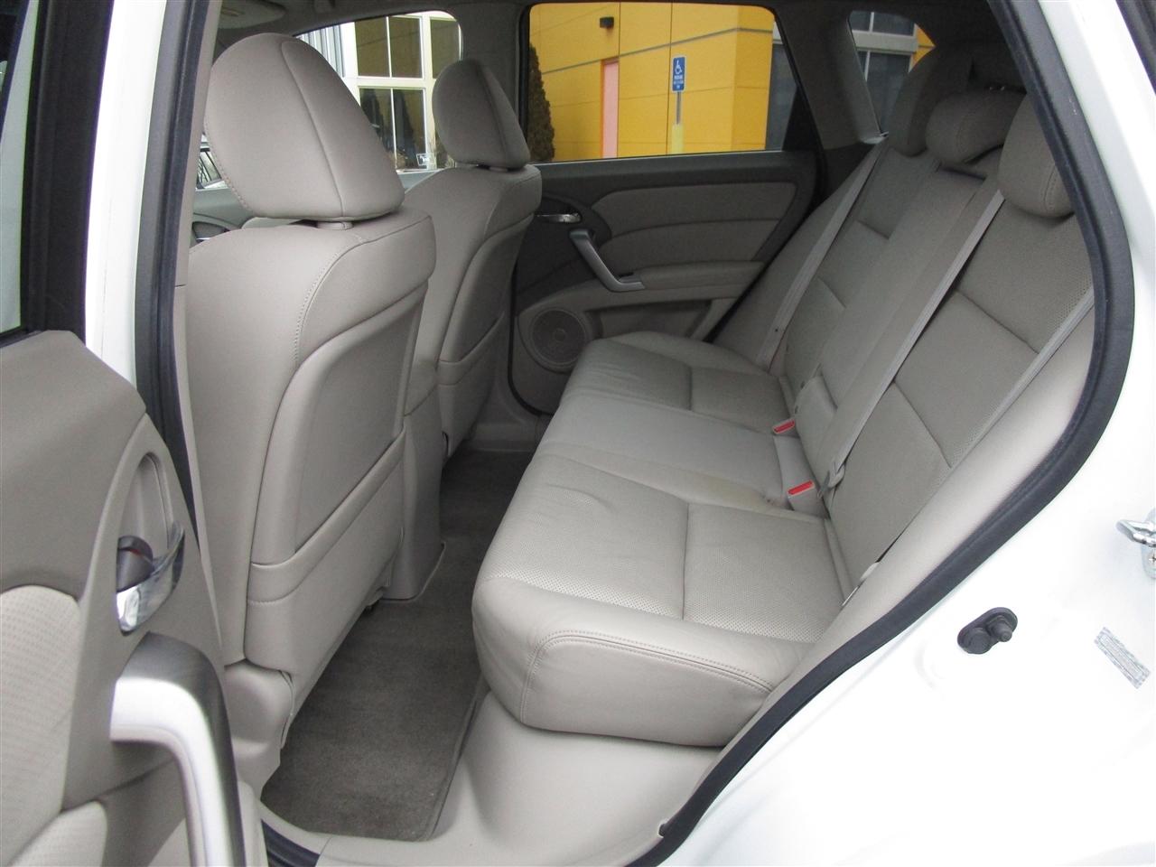 Acura RDX 5-Spd AT with Technology Package 2012