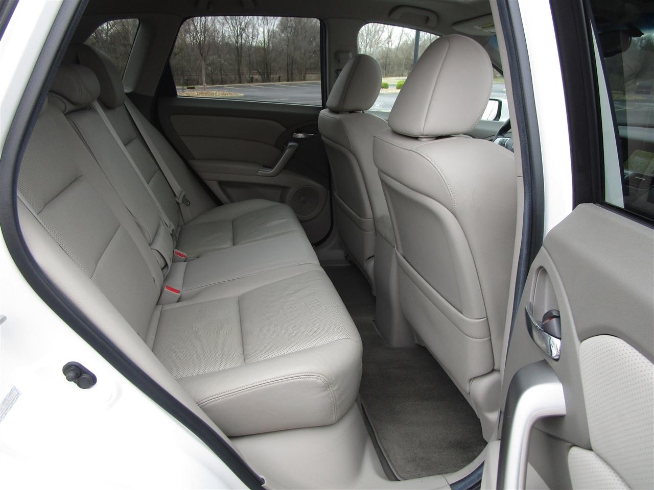 Acura RDX 5-Spd AT with Technology Package 2012