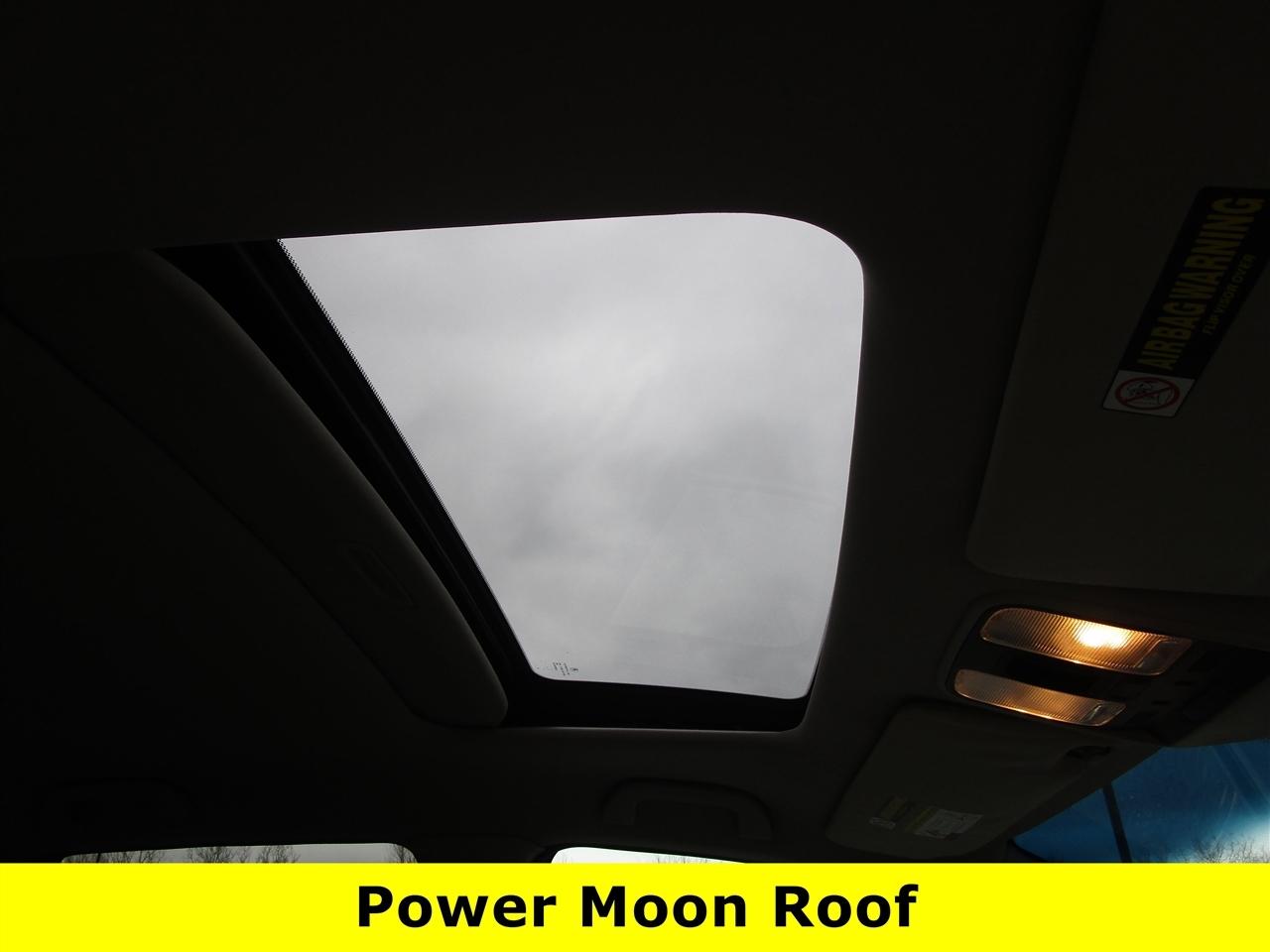 Acura RDX 5-Spd AT with Technology Package 2012