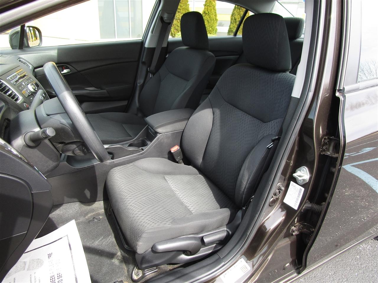 Honda Civic LX Sedan CVT 2014