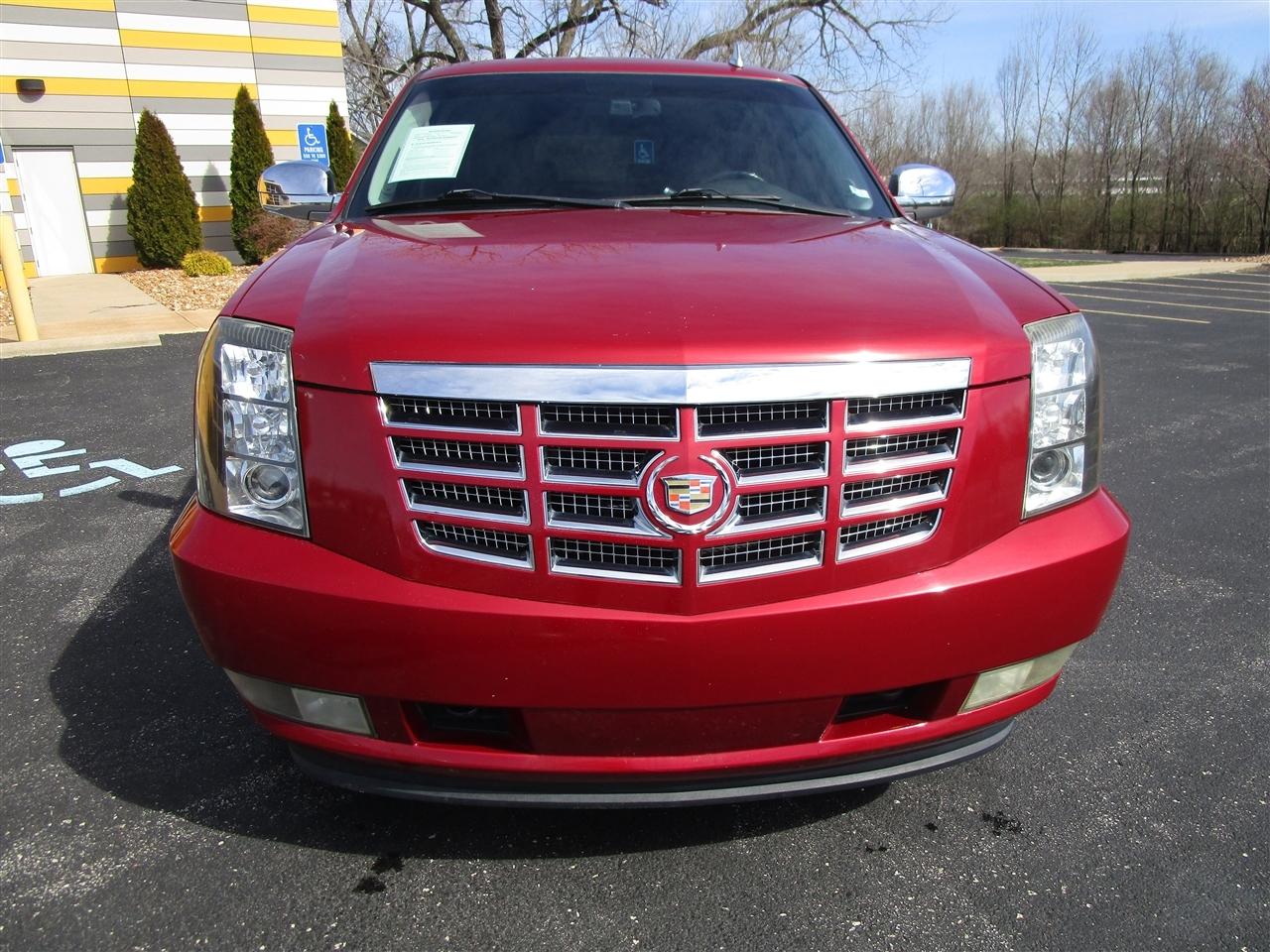 Cadillac Escalade 2WD Luxury 2013