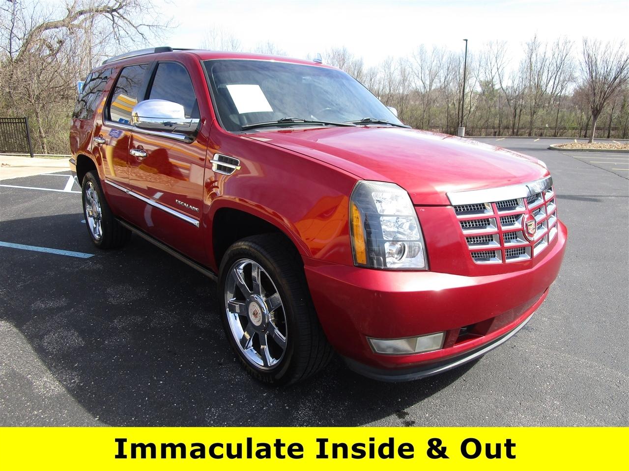 Cadillac Escalade 2WD Luxury 2013